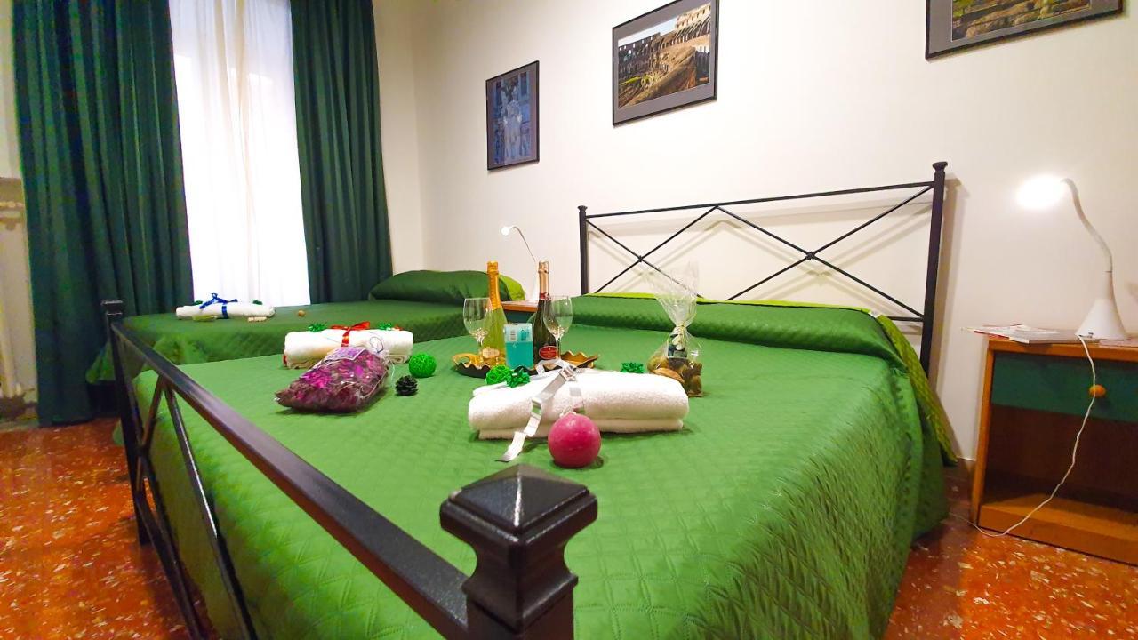 罗马 A Casa Simpatia - A Richiesta Parcheggio Gratuito !酒店 外观 照片
